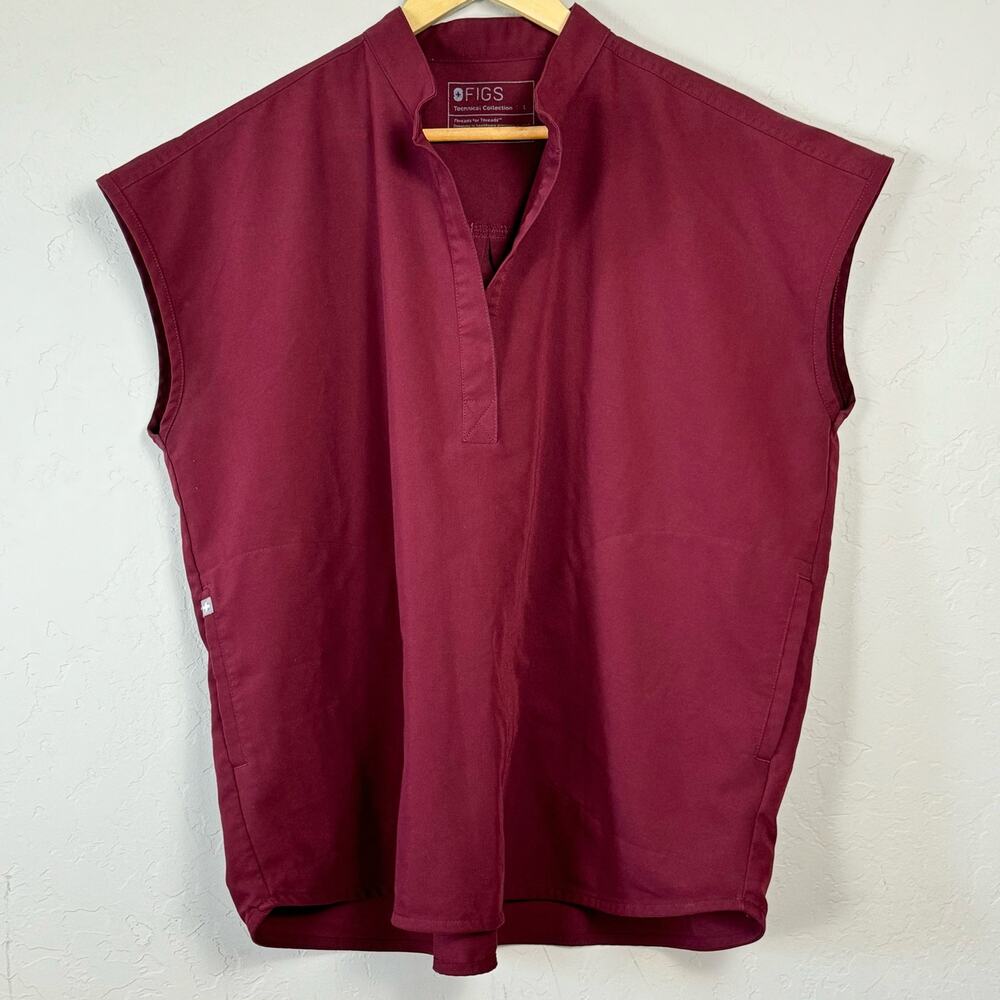 FIGS Women's Rafaela Oversized Scrub Top Size Large Burgundy Maroon Red Medical